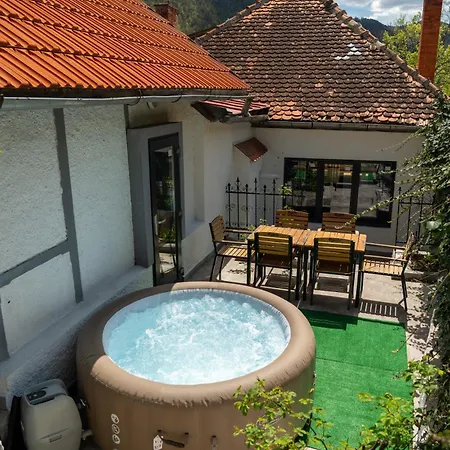 Barrique 20 - Breakfast Delivered & Minibar - Old Town
